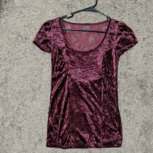 Love Rocks velvet lace back tee
